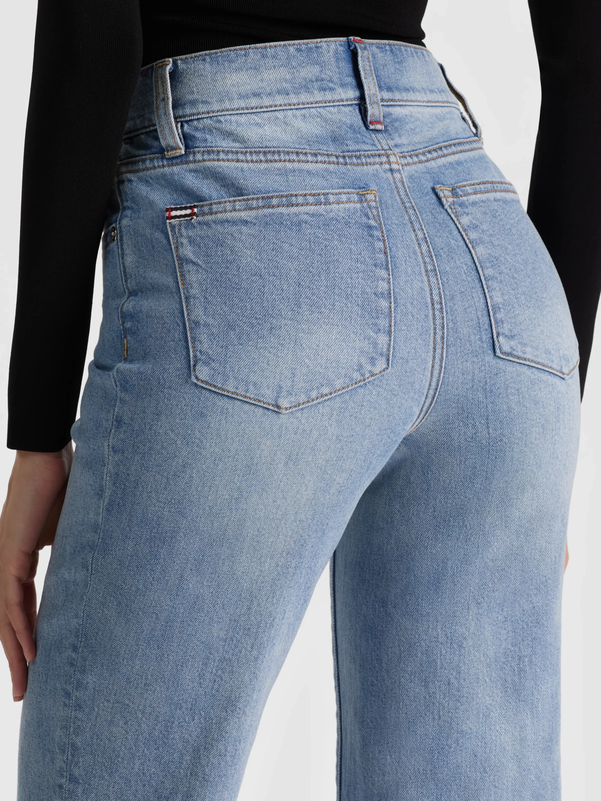 Alice and Olivia JEANS*FIERCE JEAN SOFT WHITE