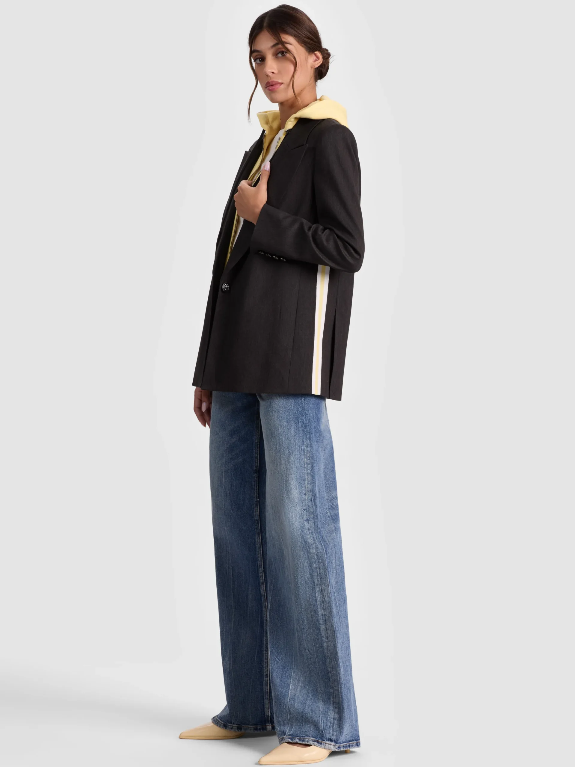 Alice and Olivia BLAZERS*JORDAN BLAZER WITH REMOVABLE HOODIE DARLA LIGHT INDIGO